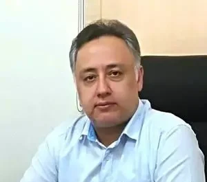 دکتر علیرضا نبی زاده بندرعباس از بهترین متخصص زیبایی بینی در بندرعباس