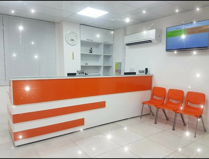 آزمایشگاه تشخیص طبی شریف بزرگترین آزمایشگاه بندرعباس