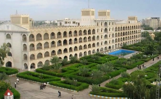 کارواش دانشگاه آزاد بندرعباس
